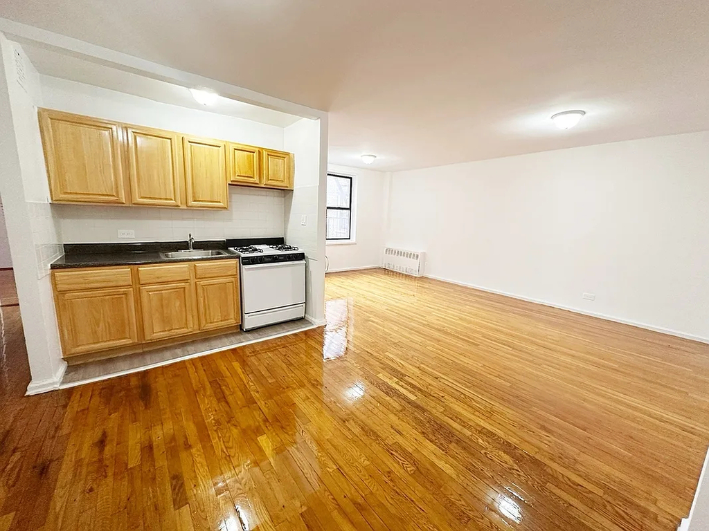 9303 Shore Road - Photo 7
