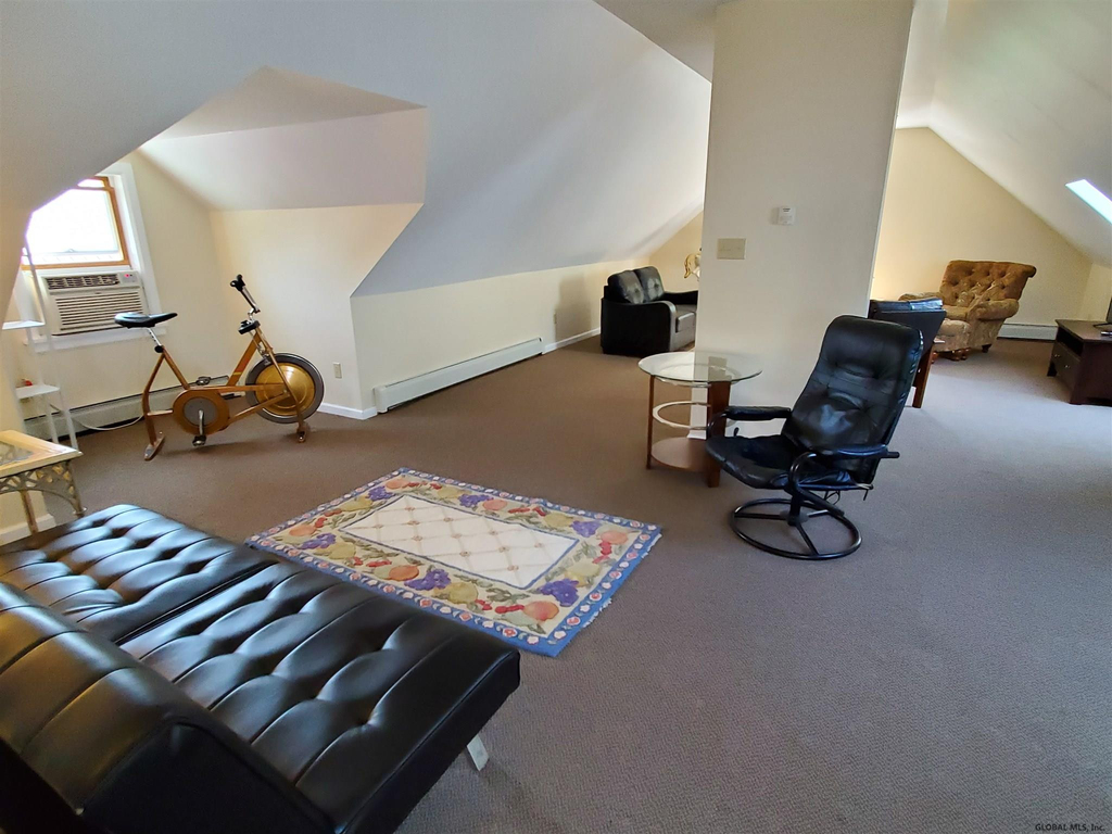 134 Woodlawn Avenue - Photo 9