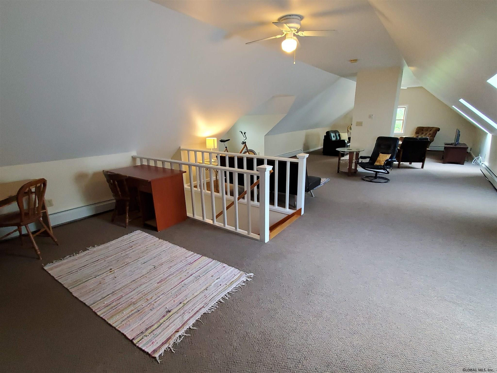 134 Woodlawn Avenue - Photo 2