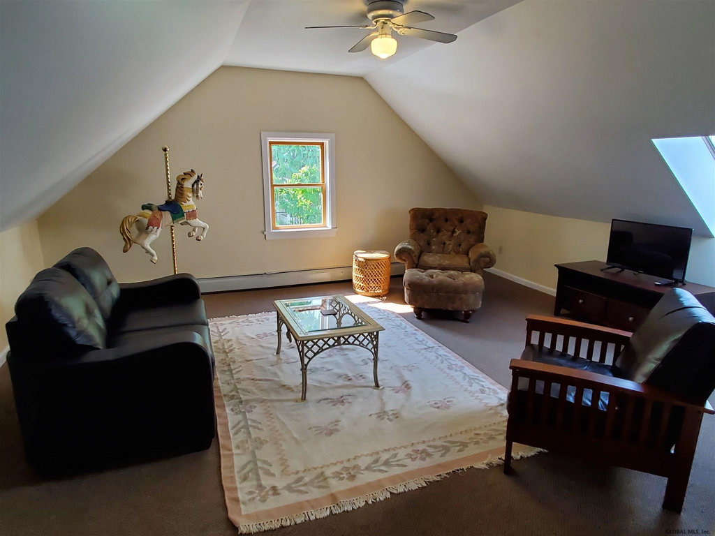 134 Woodlawn Avenue - Photo 12