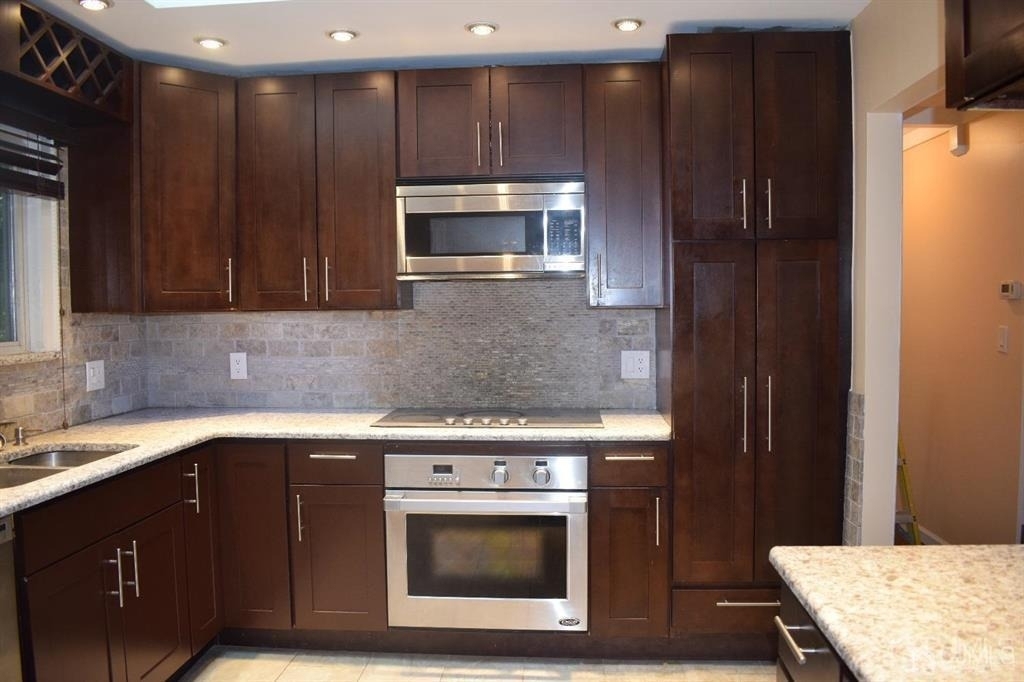 13 Pinter Lane - Photo 1