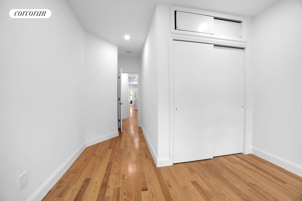 317 E 89th Street - Photo 7