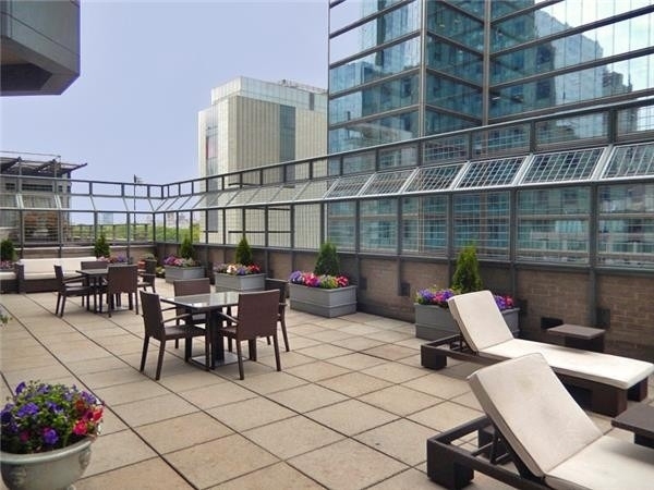 301 W 57th Street - Photo 8