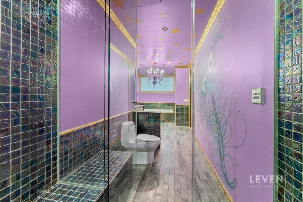 135 W 4th Street - Photo 16