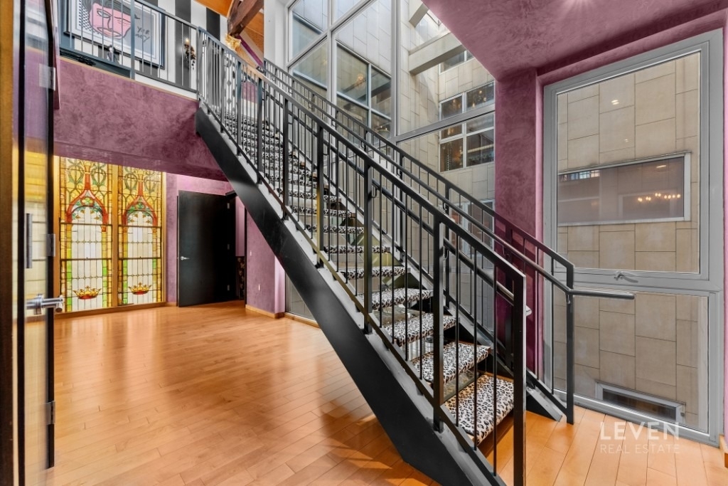 135 W 4th Street - Photo 12