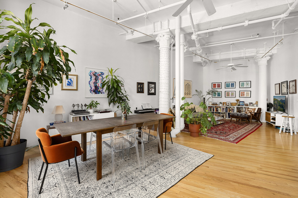 6 Varick Street - Photo 1
