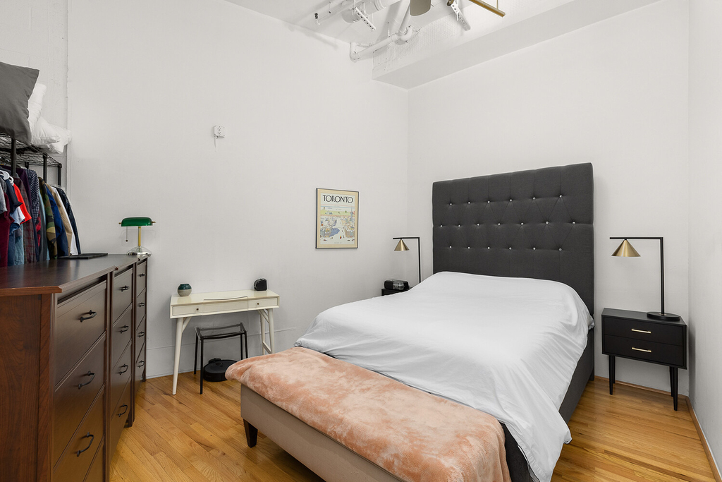 6 Varick Street - Photo 3