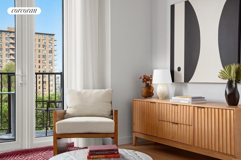249 Willoughby Avenue - Photo 3