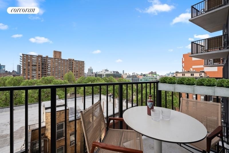 249 Willoughby Avenue - Photo 14