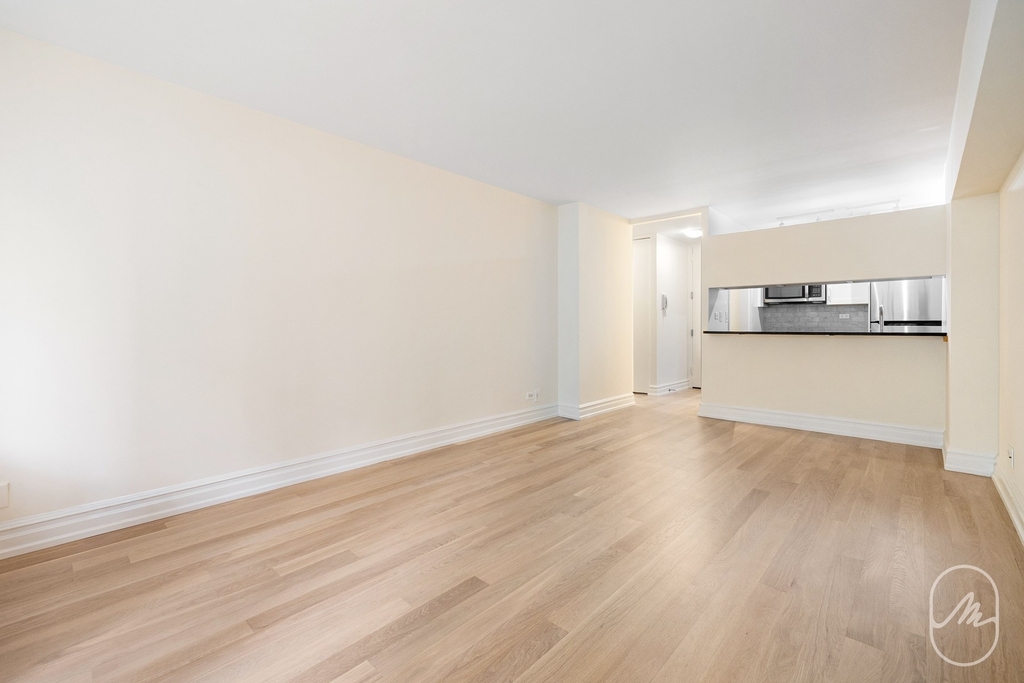 145 W 67th Street - Photo 5