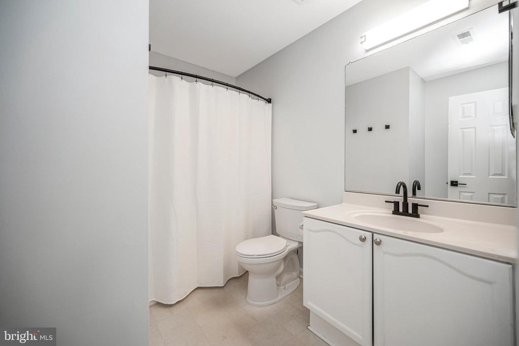 33 Saint Williams Way - Photo 33