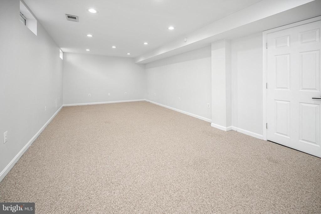 33 Saint Williams Way - Photo 22