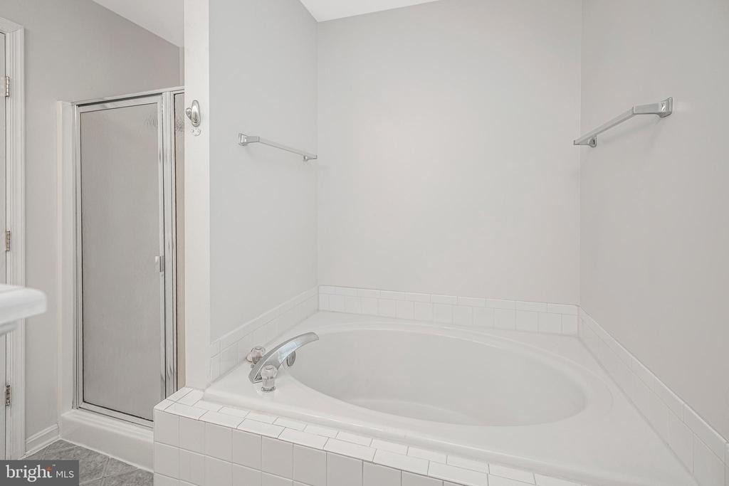 33 Saint Williams Way - Photo 36