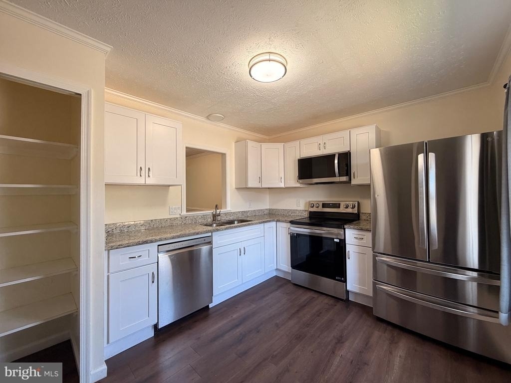 107 Stafford Mews Lane - Photo 3