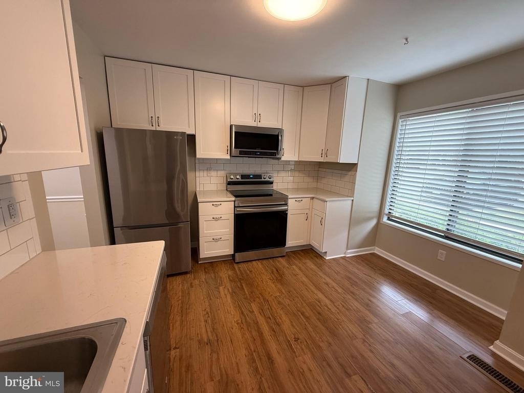 12457 Andover Court - Photo 11