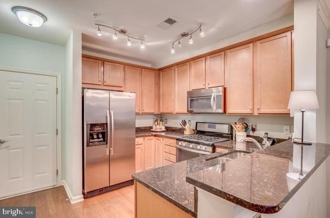 2291 Kew Gardens Drive - Photo 7