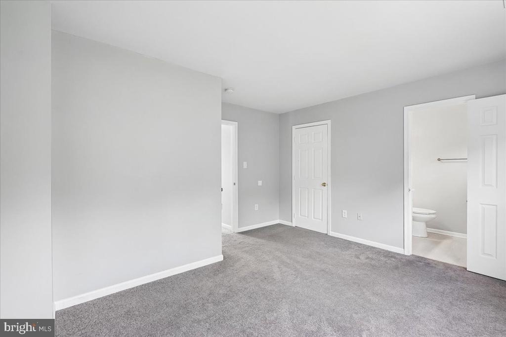 3392 Vineland Place - Photo 8