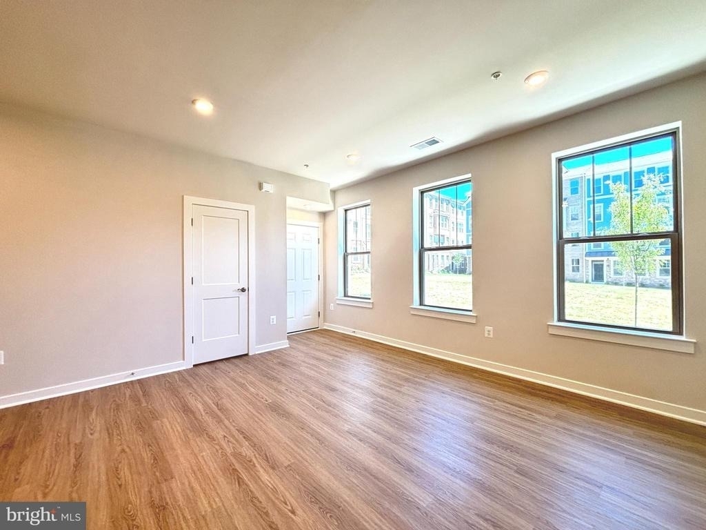 1104 Dabney - Photo 5
