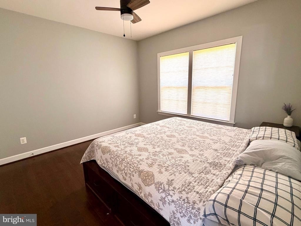 22010 Eastcreek Drive - Photo 3