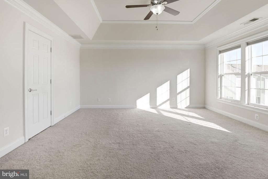 25442 Hopton House Terrace - Photo 14