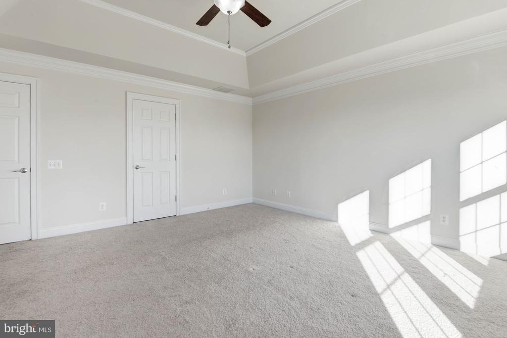 25442 Hopton House Terrace - Photo 15