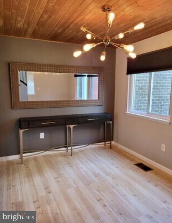1415 Greenmont Court - Photo 3