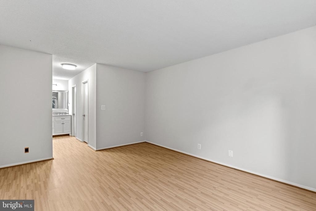 8360 Greensboro Drive - Photo 57
