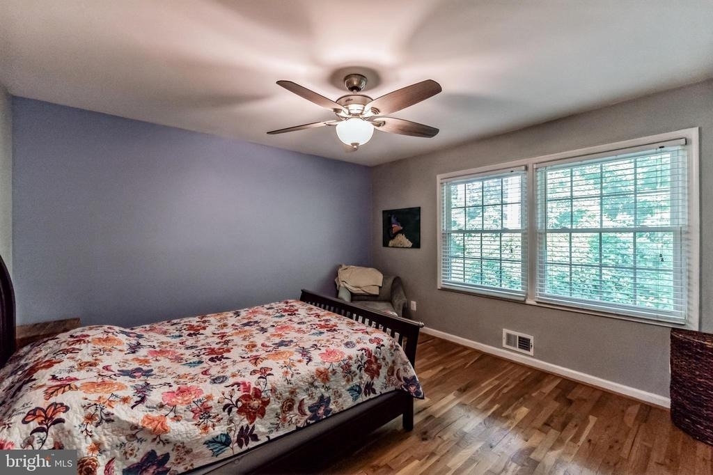 5920 Prince George Drive - Photo 16