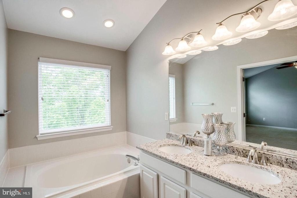12476 Casbeer Drive - Photo 19