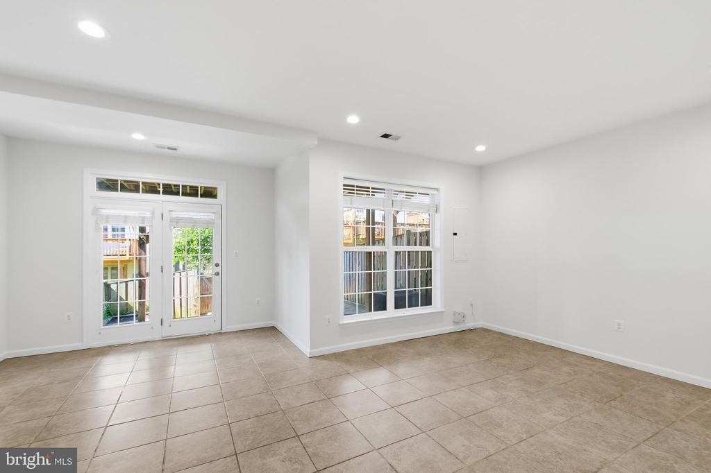 9148 Furey Road - Photo 31