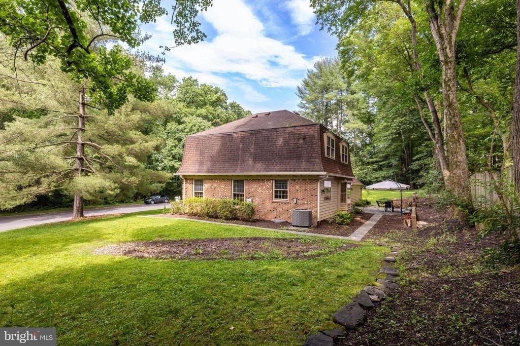 1427 Laurel Road - Photo 55