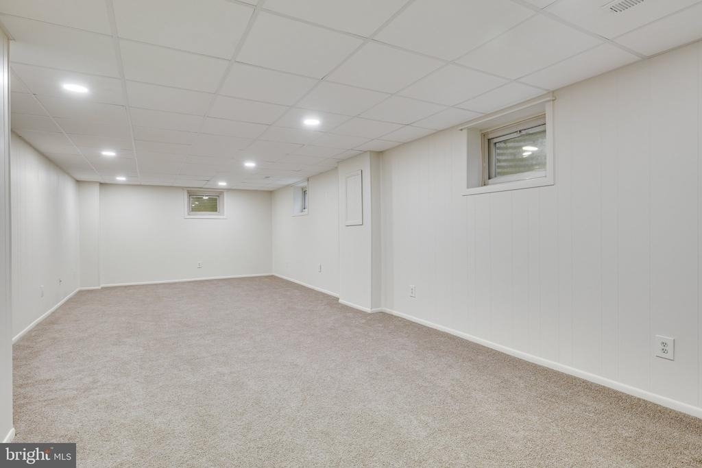 1427 Laurel Road - Photo 47