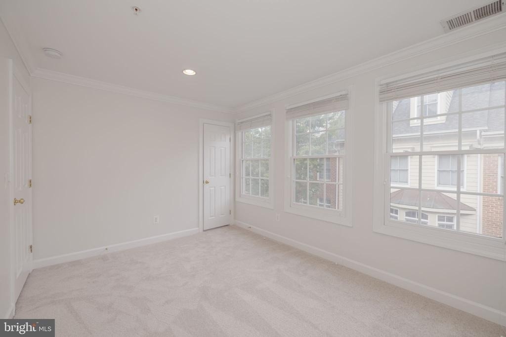 5180 Brawner Place - Photo 32