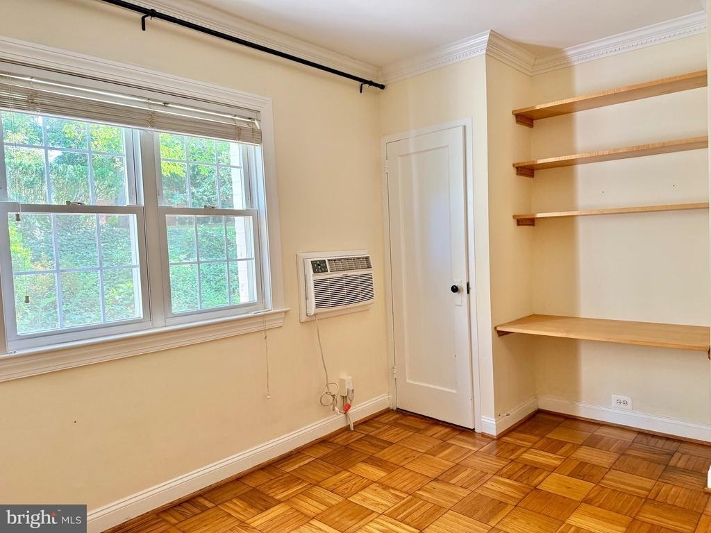 1628 Ripon Place - Photo 13