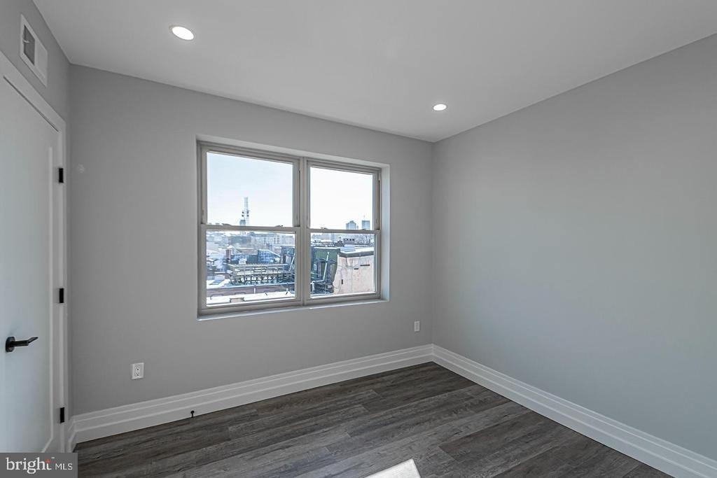 526 Brown Street - Photo 13