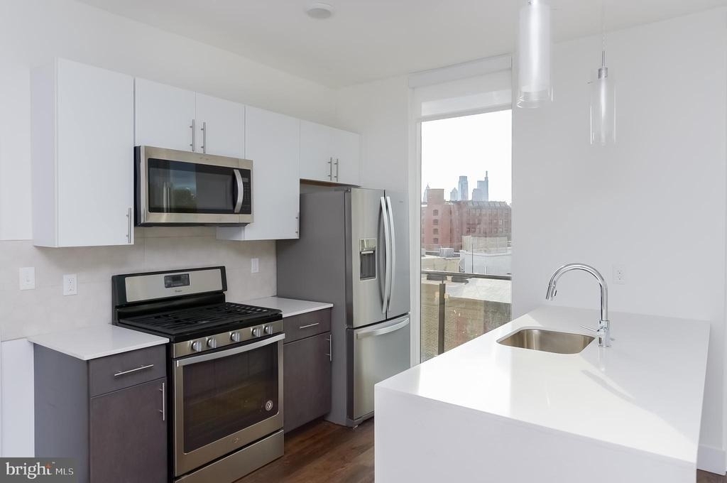 1203 Germantown Avenue - Photo 31