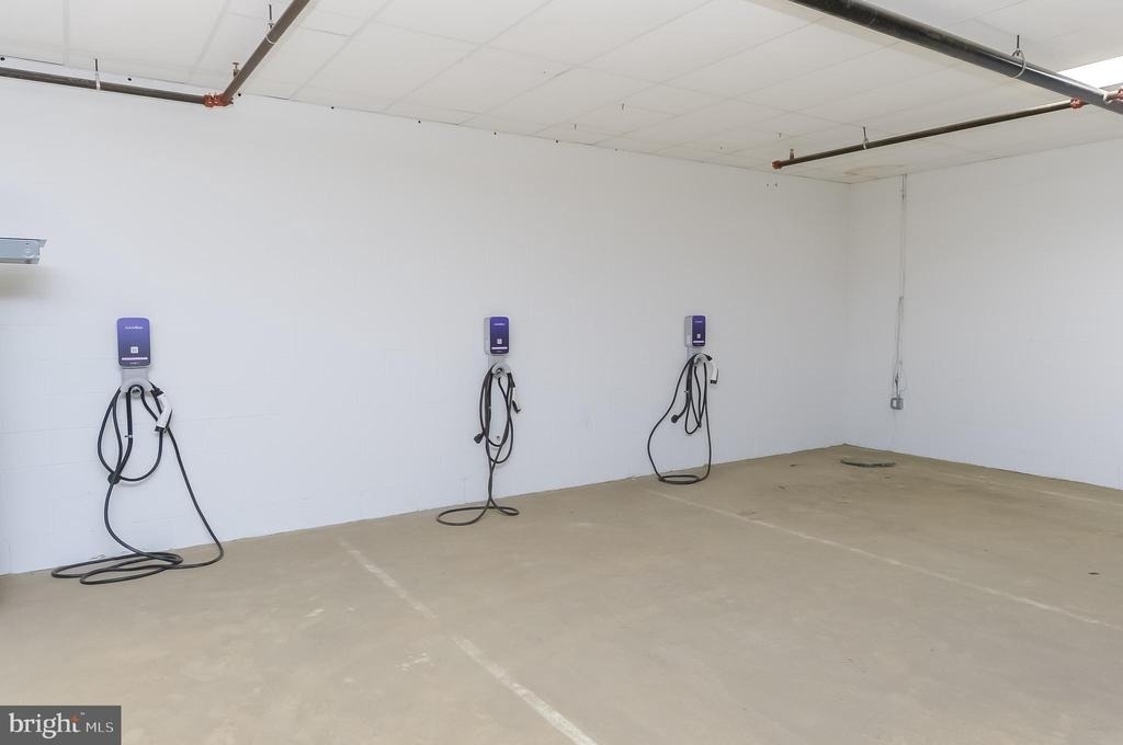 1203 Germantown Avenue - Photo 32