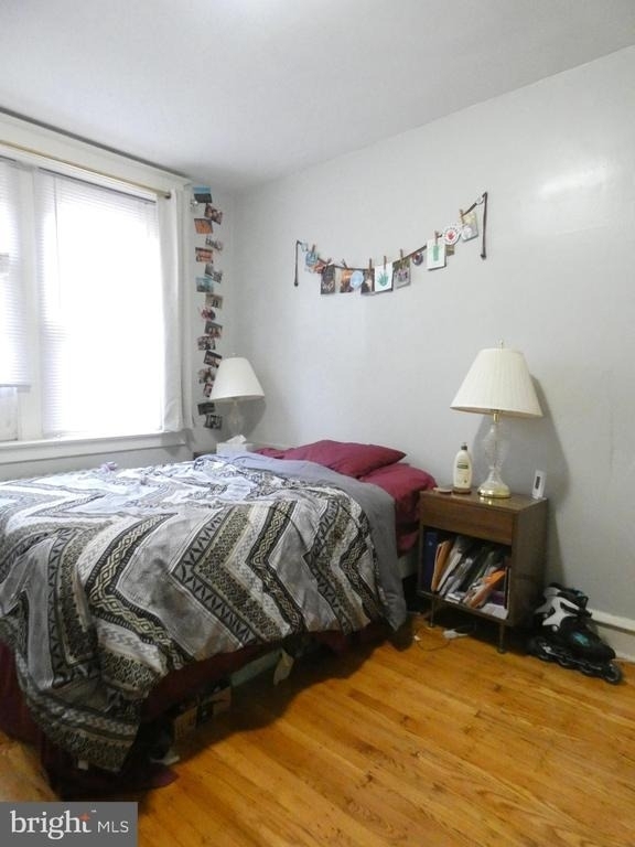 4207 Chester Avenue - Photo 5