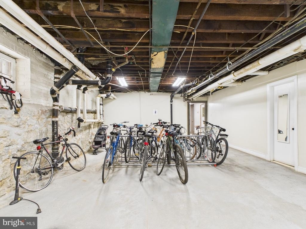 4207 Chester Avenue - Photo 8