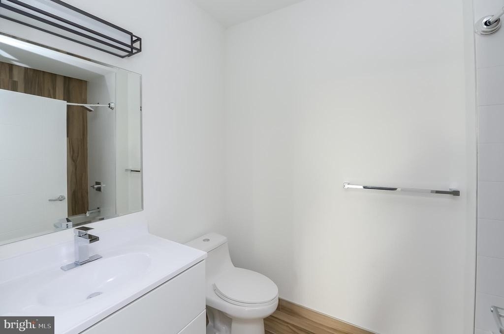 1203 Germantown Avenue - Photo 29