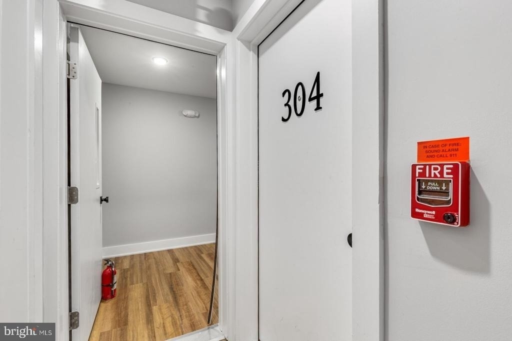 3965 Lancaster Avenue - Photo 21