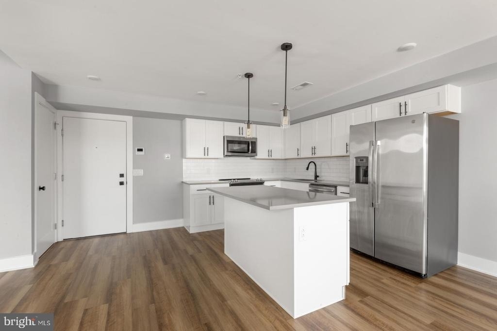 3965 Lancaster Avenue - Photo 4