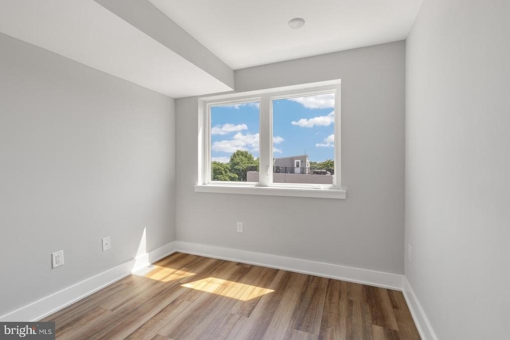 3965 Lancaster Avenue - Photo 22