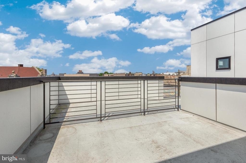 3965 Lancaster Avenue - Photo 24