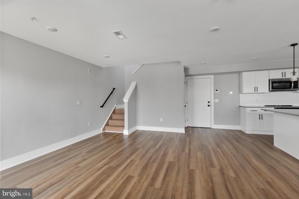 3965 Lancaster Avenue - Photo 8