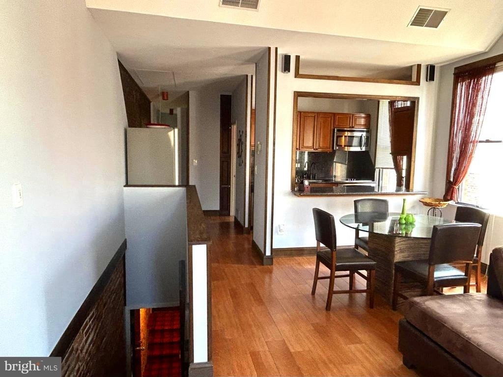727 S 2nd Street - Photo 3