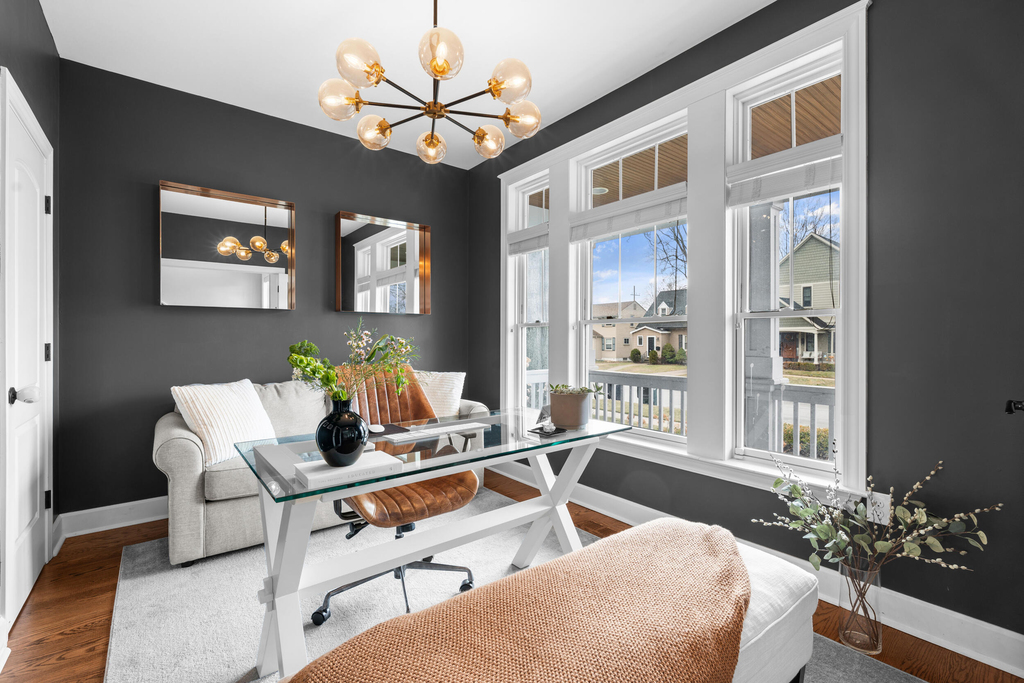 819 Irving Avenue - Photo 4