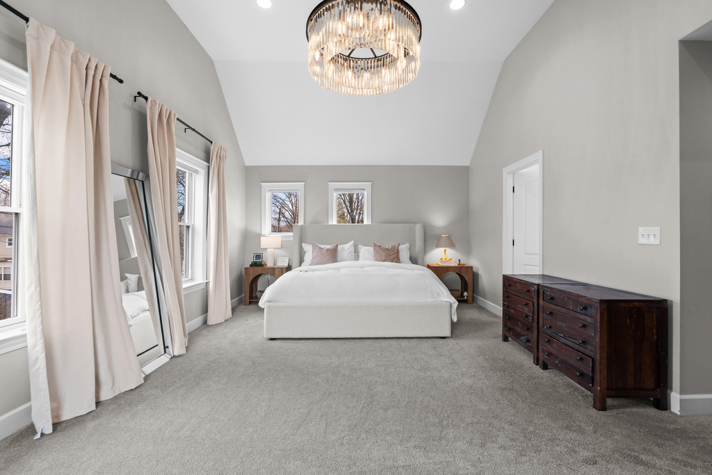 819 Irving Avenue - Photo 38
