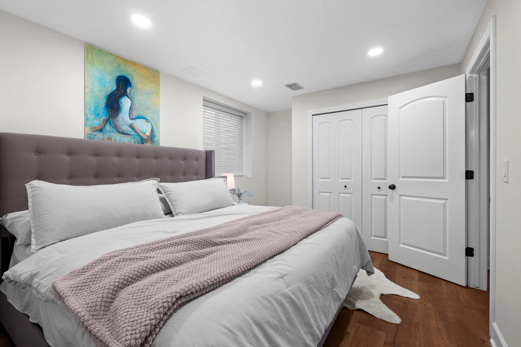 819 Irving Avenue - Photo 21