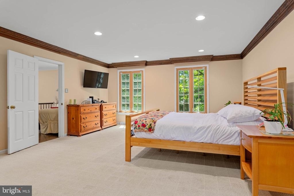 644 Robinson Lane - Photo 25